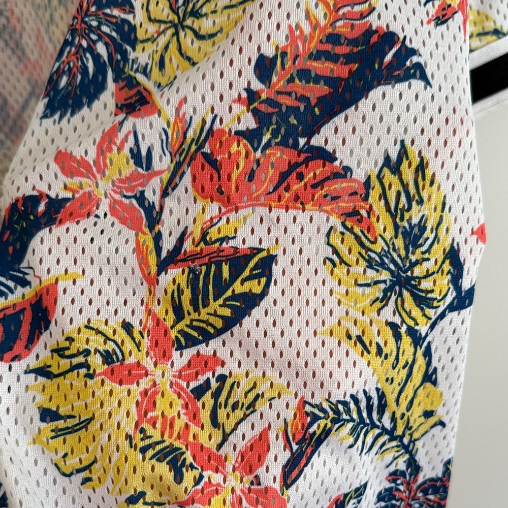 mesh printed button down - Picture 5 of 5